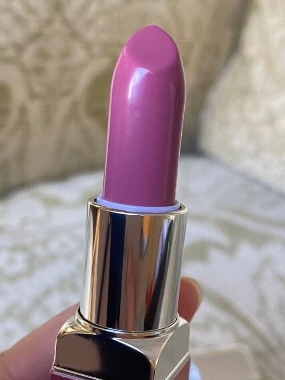 New Clinique Lipstick Full size 3g/0.1 oz~Plum Pop~